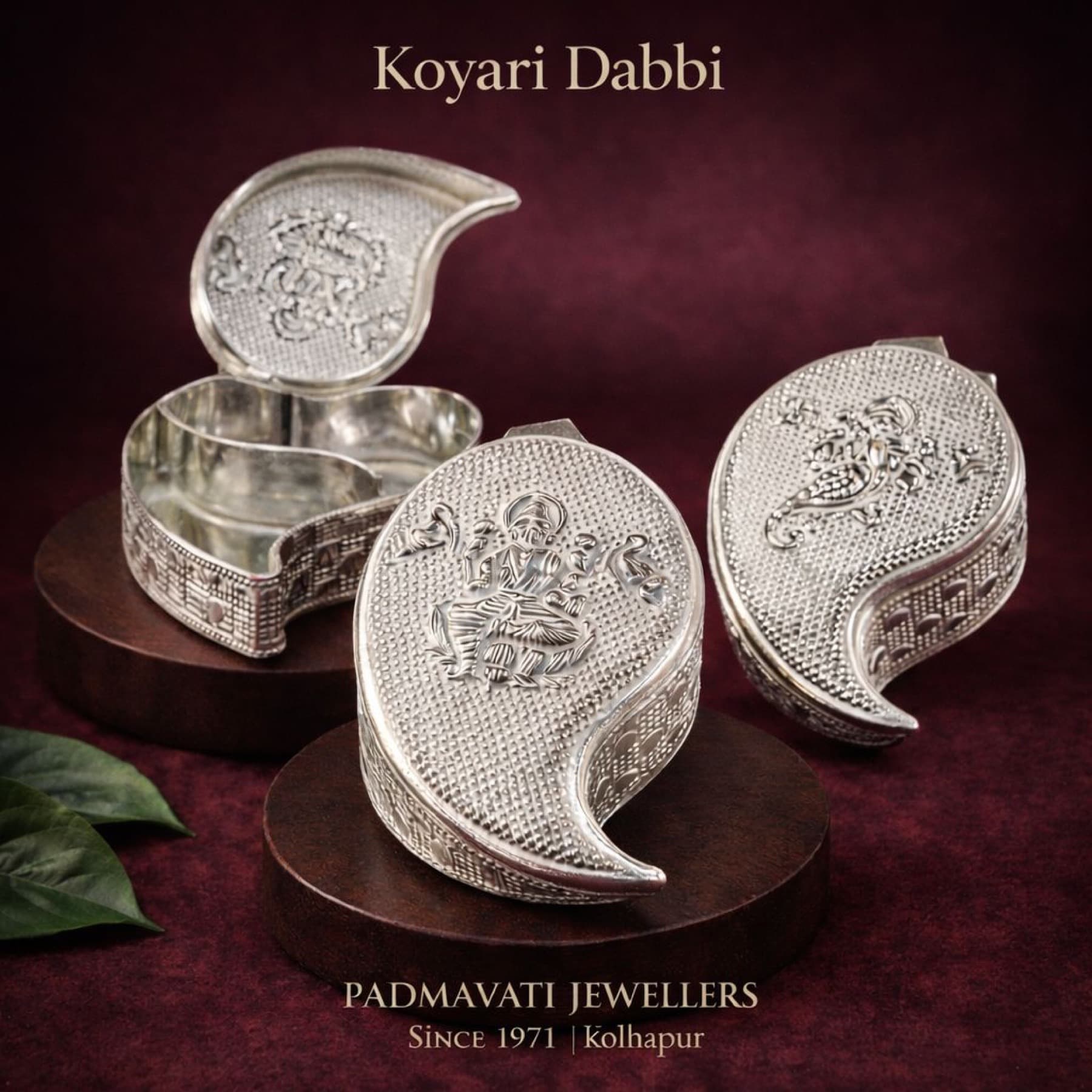 Koyari paisley-shaped engraved silver boxes